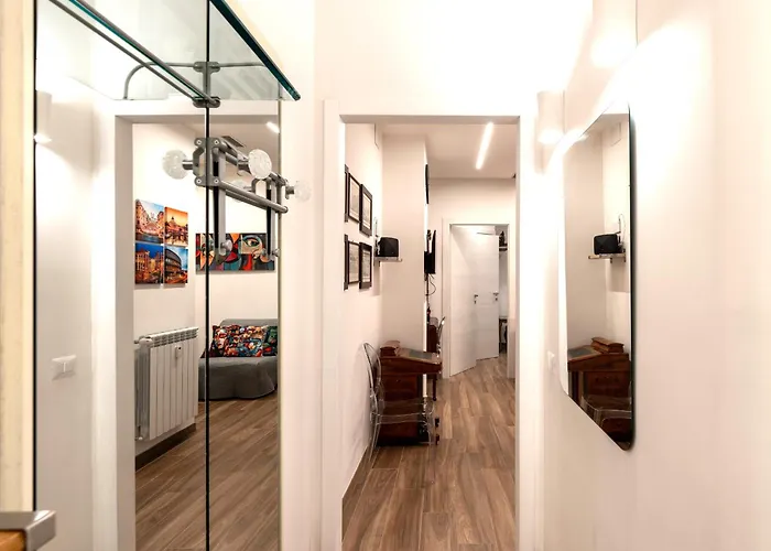 Bohemian Pigneto Rhome - 2 Bdr 2 Bath Family Friendly Comfort & Elegance - Colosseum At 4 Metro Stops - Secure & Vibrant Area, Pigneto Metro & Historic Car Free Island At 10 Min Walk - Easy Access To Termini, La Sapienza, Policlinico Umberto I *
