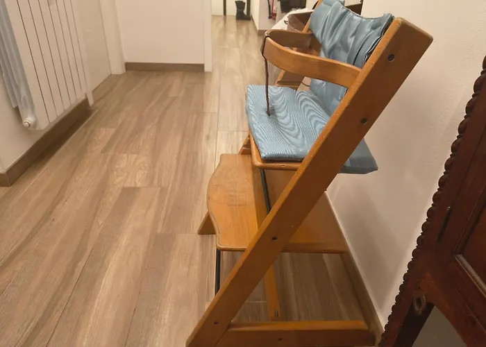 Bohemian Pigneto Rhome - 2 Bdr 2 Bath Family Friendly Comfort & Elegance - Colosseum At 4 Metro Stops - Secure & Vibrant Area, Pigneto Metro & Historic Car Free Island At 10 Min Walk - Easy Access To Termini, La Sapienza, Policlinico Umberto I * Rome